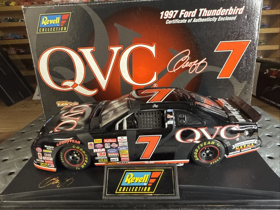 1997 年 Revell 收藏家 - #7 Qvc - 1/24 比例 - 纳斯卡 - Geoff Bodine — 第 2/4 张图片