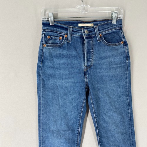 Levis Wedgie Straight Jeans Womens Size 26x28 Blue Medium Wash Button Fly High - Picture 2 of 17