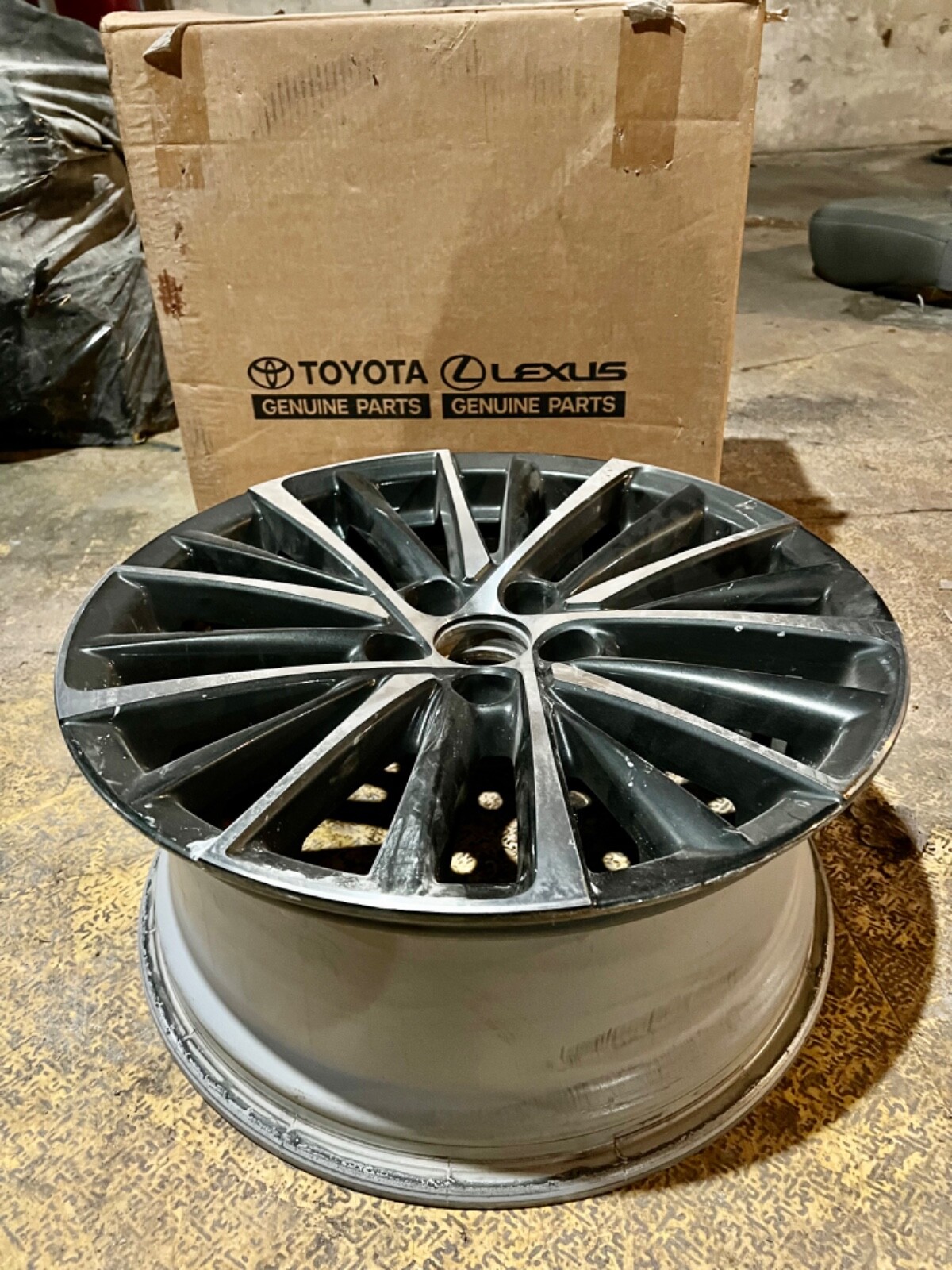 LEXUS 19 INCH ES350 OEM GENUINE WHEELS+TIRES eBay