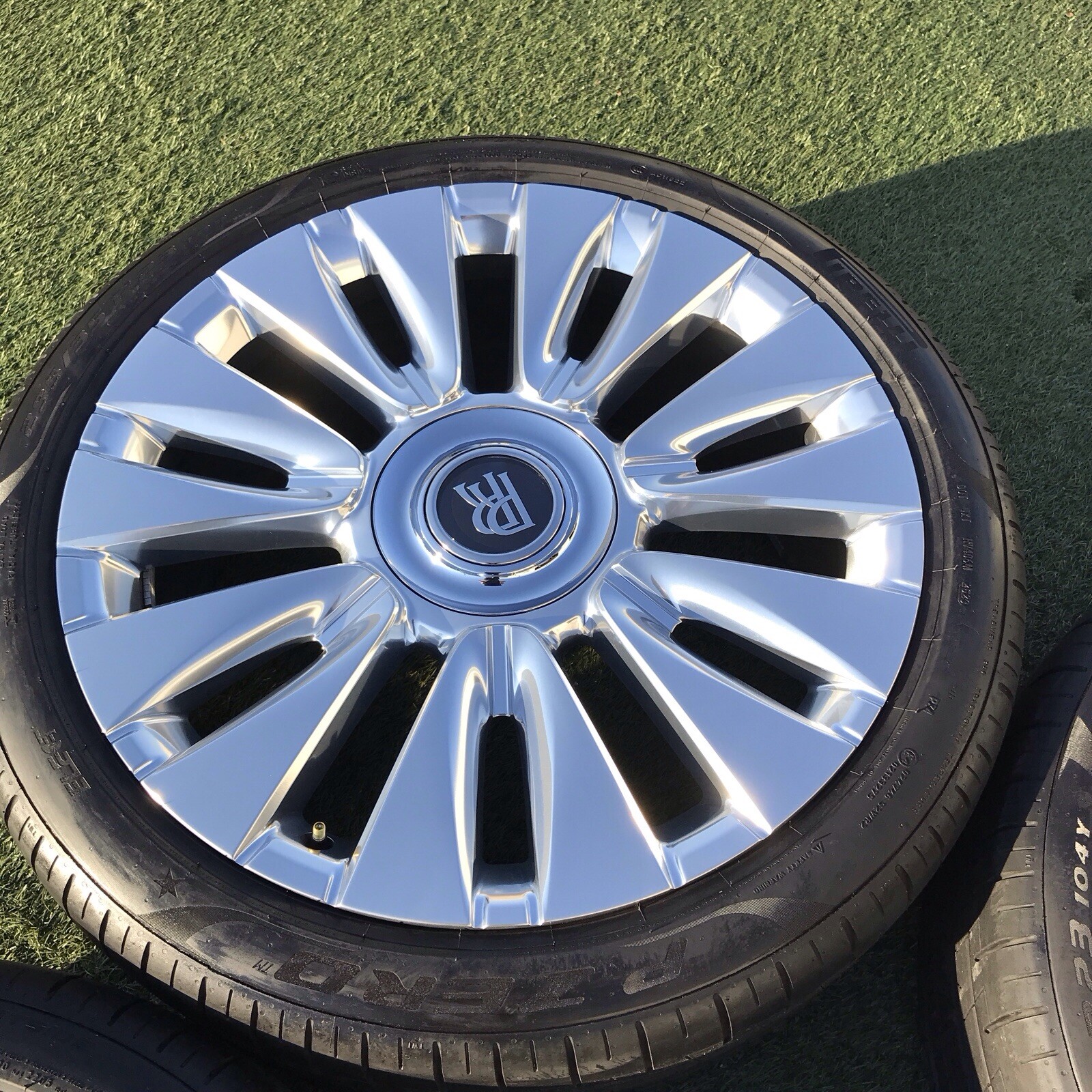 23 ROLLS ROYCE SPECTRE RIMS TIRES OEM STOCK ORIGINAL WHEELS NEW SET