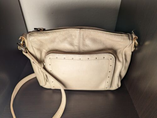 Stone Mountain IVORY BEIGE GENUINE LEATHER SHOULDER BAG - Picture 1 of 17