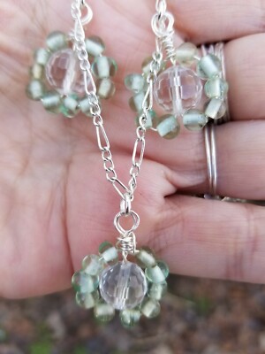 Handcrafted  Spring flowers vtg. lt. foam green crystal  chain pencil necklace  