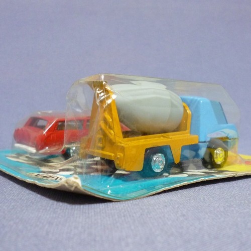 RARE MASUDAYA PACK FAST WHEEL PLAYART MIXER TRUCK / FIRE CHIEF WAGON Not for US - Picture 9 of 11