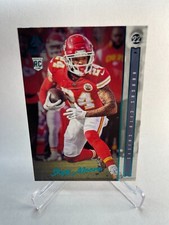 2022 Panini Chronicles - Luminance Update Rookies Teal #207 Skyy Moore (RC)