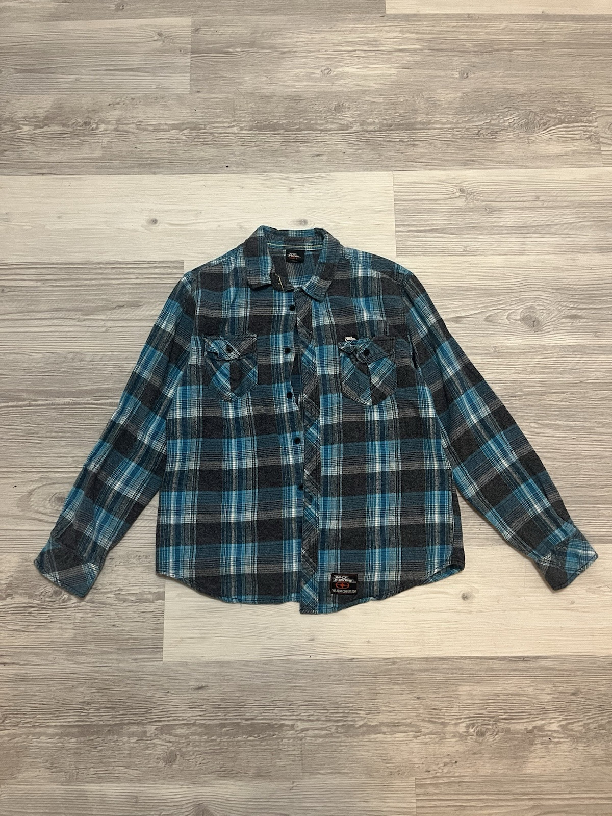 No Fear Men's Large Vintage Plaid Flannel Embroidered Logo Button-Up Shirt L/S