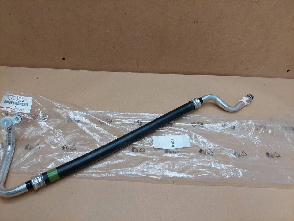 Toyota Yaris AC Air Conditioning Hose Pipe 88704K0030 Mk4  2021-on Genuine - Image 4 of 4