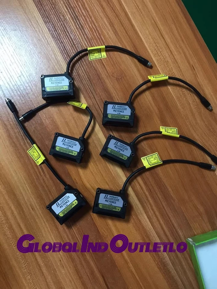 1PCS Brand New Keyence IL-065 Laser Displacement Sensor free Expedited Shipping - Image 4 of 4
