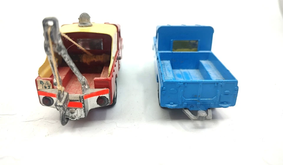 Lot of 2 Corgi Toys - Land Rover 109 WB Breakdown Service & Blue trucks - Image 4 of 4