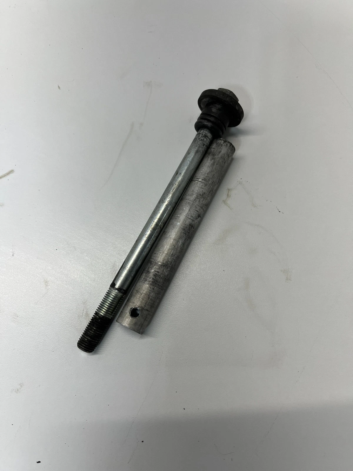 95 Polaris Indy XLT 600 Snowmobile OEM GOOD Primary Clutch Bolt Sleeve