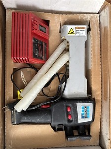 Laticrete Latapoxy 310 Dual-Component Cordless Mixer Power Push 7000 RT No batte