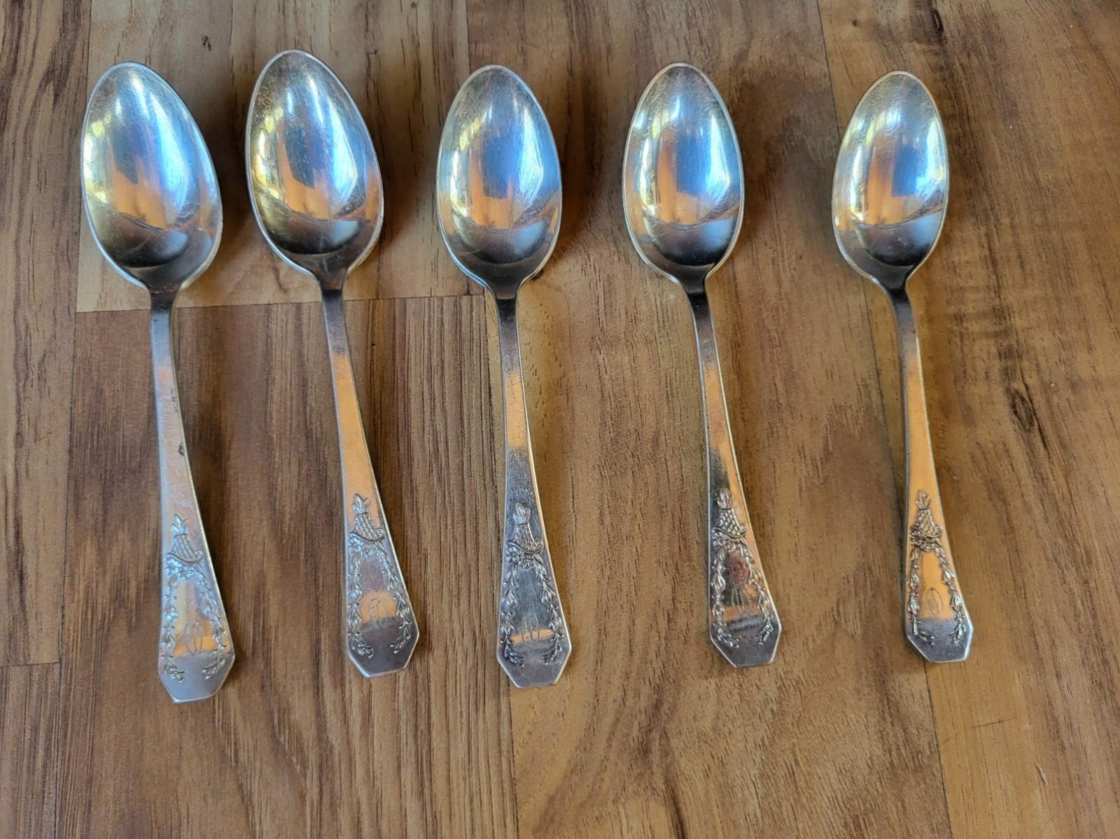 Set Of 5 Vintage Holmes & Edwards XIV HI Carolina Teaspoons Silverware