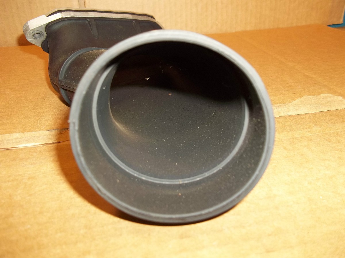 KAWASAKI ZX9R NINJA RIGHT HAND AIR DUCT 14073-1592 ZX900 ZX 900 nm