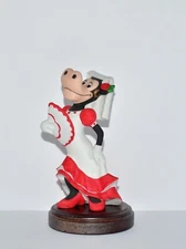 Disney Grolier, It's A Small World * DONA CLARABELLE * Figurine & Wood Base