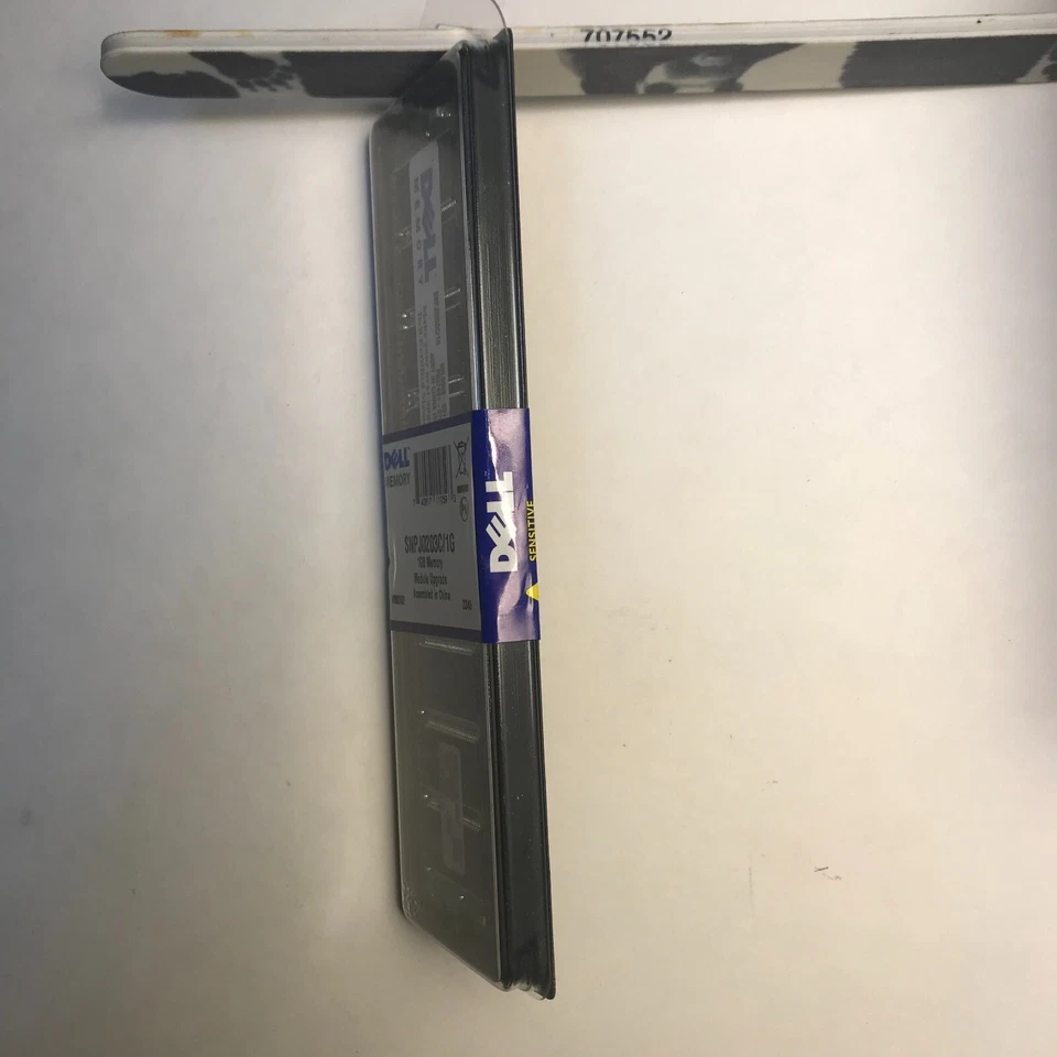 NEW Dell 1 GB DIMM 400 MHz PC3200 DDR Memory (SNPJ0203C/1G) factory sealed - Image 3 of 4