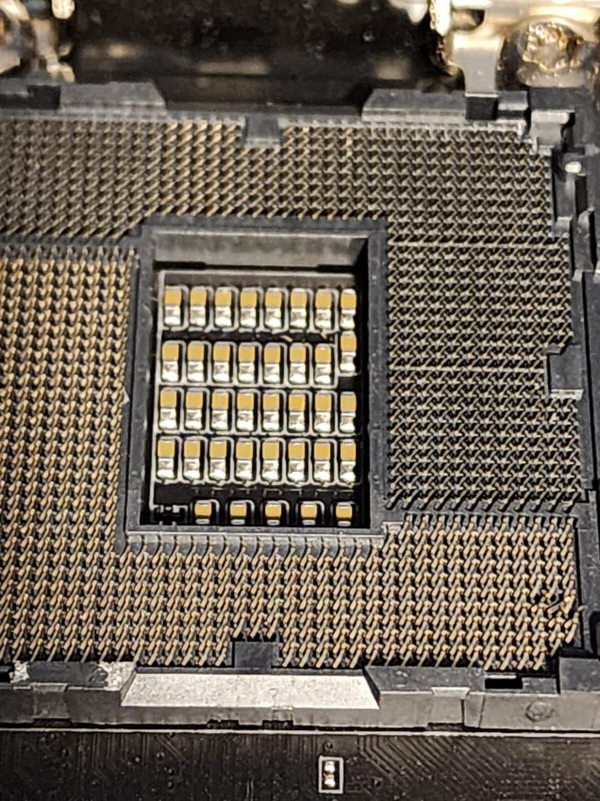 Gigabyte Z390 Aorus Pro WiFi Black LGA 1151 Gaming Motherboard Parts