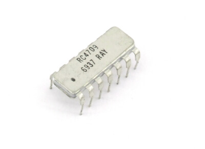 Raytheon RC4709 Dual High Gain Operational Amplifier 14-Pin Vintage Chip