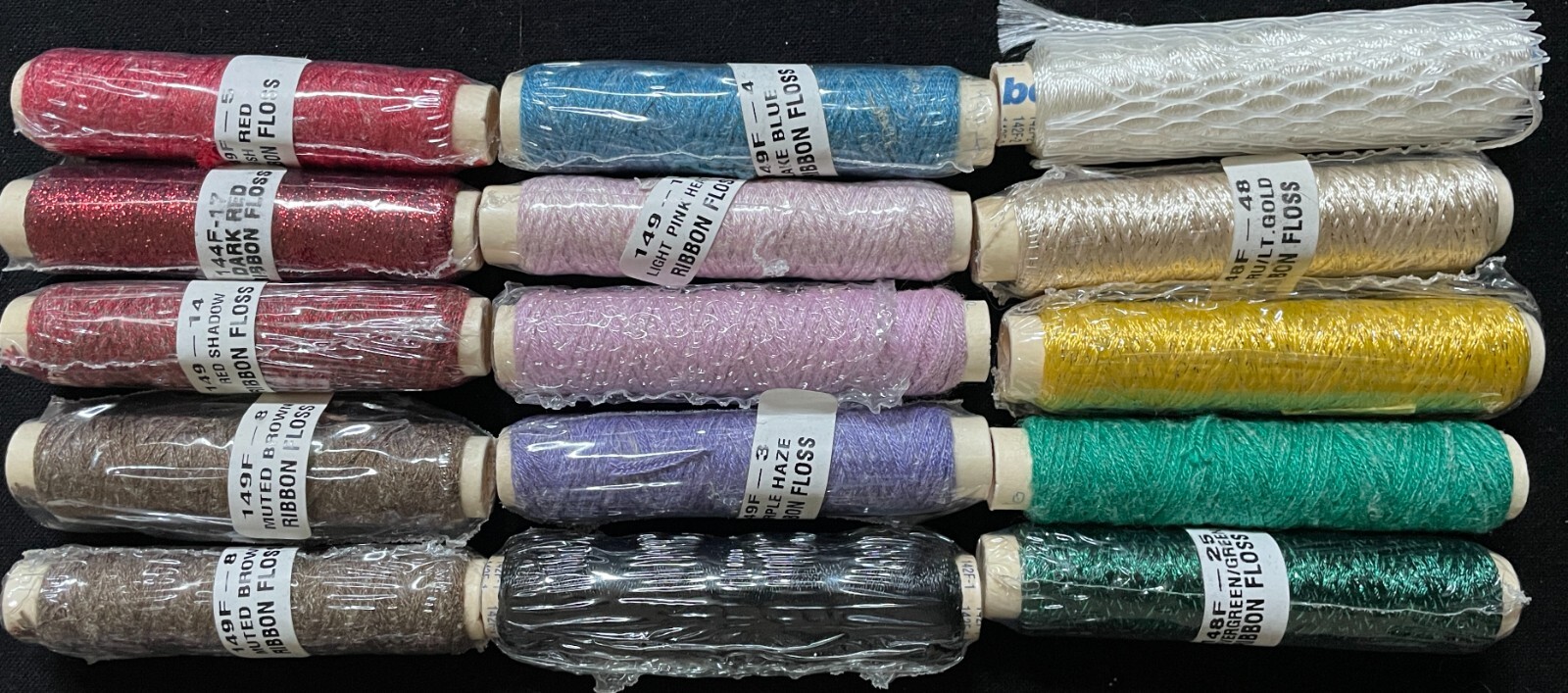 15x Needlepoint/Embroidery THREAD YLI RibbonFloss metallic & matteIW44