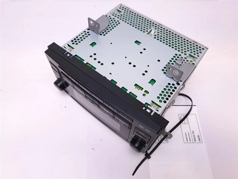 RADIO REPRODUCTOR DE CD AM FM compatible con Subaru Impreza 2012-2014 OEM 86201FJ620 Foto 2 de 4