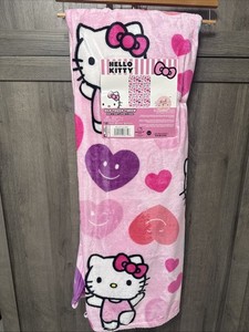 New Hello Kitty All Hearts Pink Plush 50" x 70" Throw Blanket With Tag & Hanger