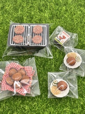 1:12 Dollhouse Food - Hamburgers and Grill Set by Anne Caesar, Kitchen Captive