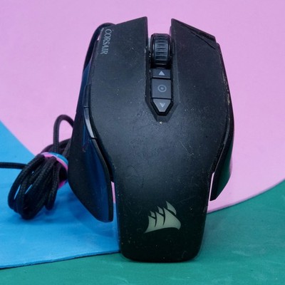 Corsair M65 PRO RGB kabelgebunden 12000 DPI Gaming Maus stark gebraucht, Beschichtung defekt