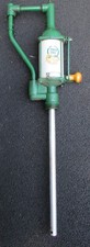 Vintage Green Cast Iron Quaker State Motor Oil Pump W Wooden Handle Complete Vintage Green Cast Iron Quaker State Motor Oil Pump W Wooden Handle Complete