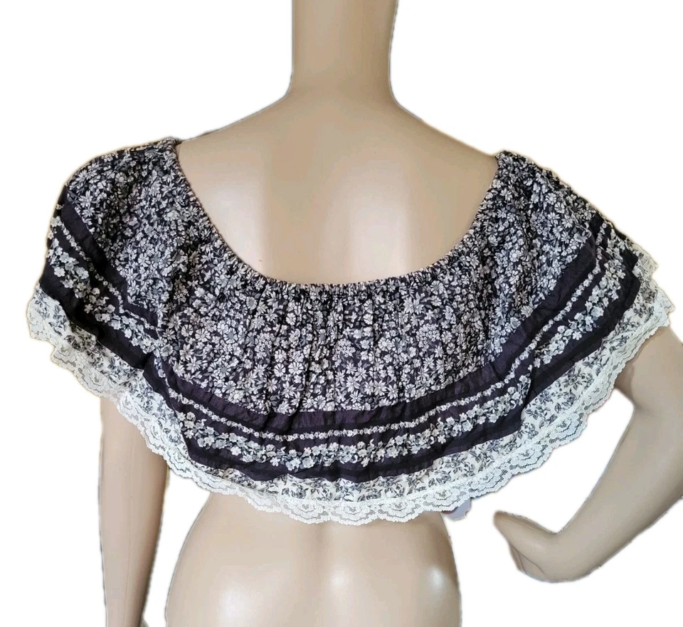 Vintage 1960 Off Shoulder Crop Top Bardot Style Navy Floral Lace Peasant Boho XS - Image 4 of 4