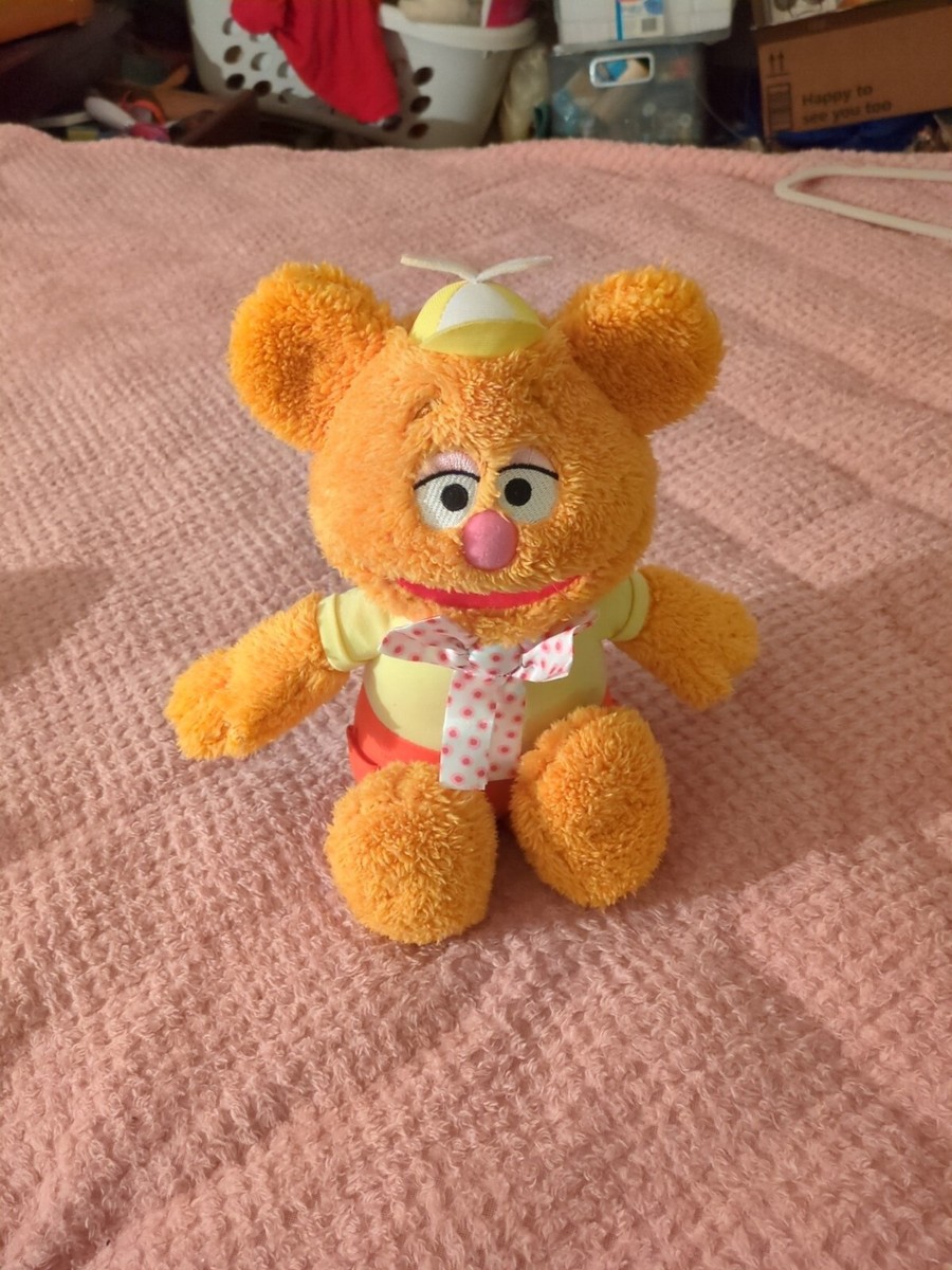 Disney Junior Muppet Babies Wocka Wocka Feature Fozzie Interactive