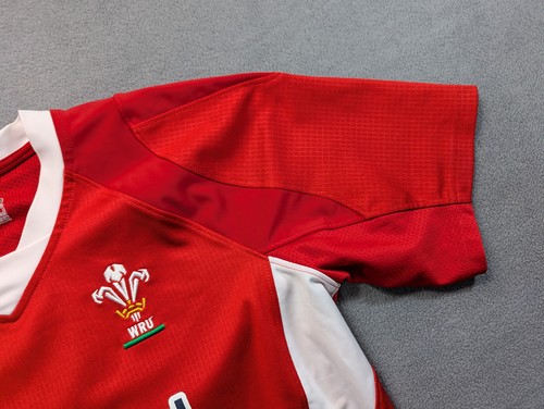 wales rugby under armour 2011/13 Heimtrikot rot Shirt Gr. M - Bild 9 von 18