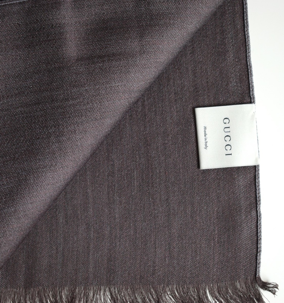 GUCCI ストール　黒　200×70 MADE IN ITALY GUCCI ストール 黒 200×70 MADE IN ITALY GUCCI ストール 黒 200