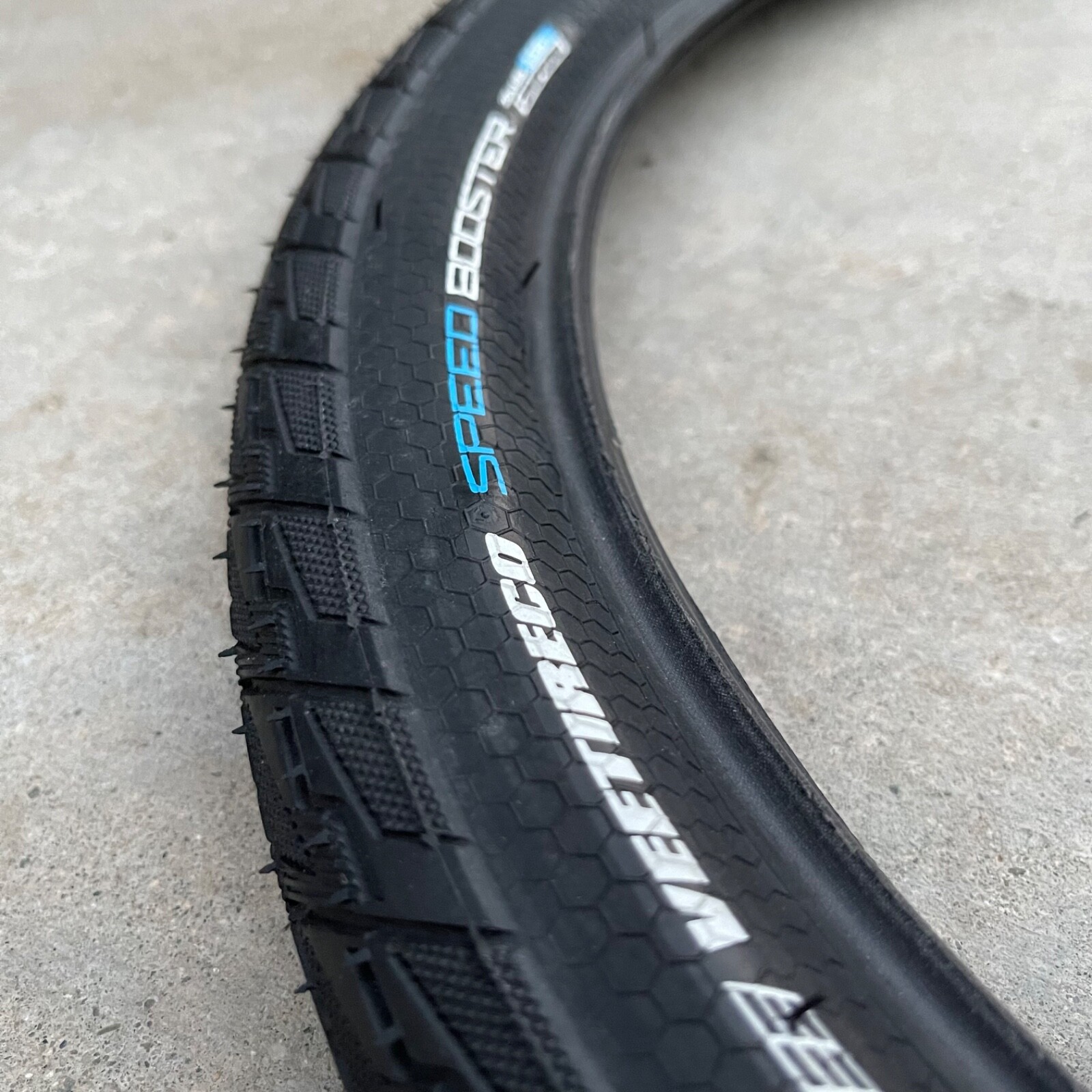 VEE RUBBER SPEEDBOOSTER TIRE 20 X 1.95 BLACK BMX BIKE TIRES GT HARO SE