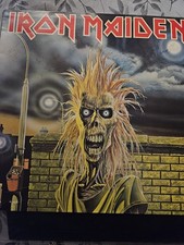 Iron Maiden Fully Signed Vinyl By original Line up In 1980 very early autographs