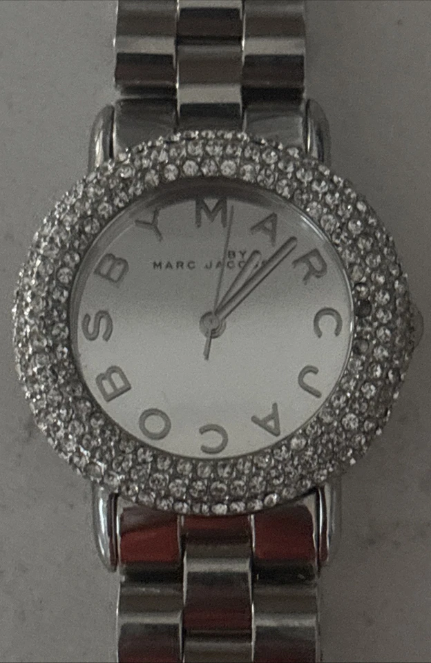 Reloj Marc Jacobs Marci Cristal Esfera Plateada Acero Inoxidable MBM3190 Batería Nueva Foto 4 de 4