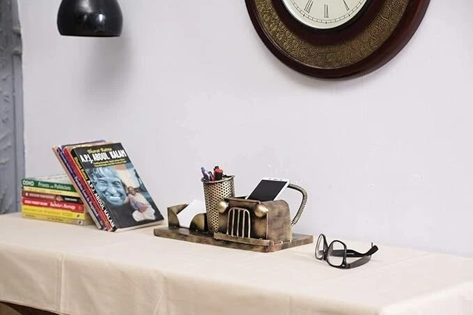 pen stand showpiece - pen holder - jeep shape - pen stand for table decoration - - Image 4 of 4