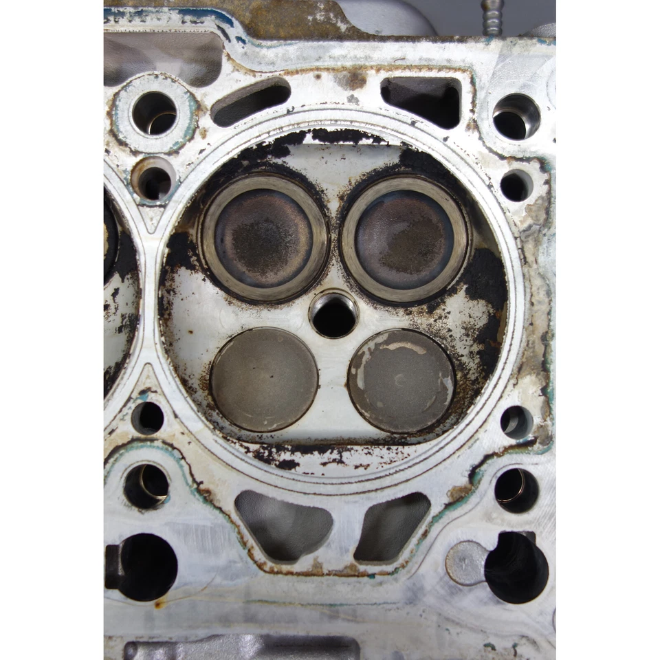 BMW E63 650i E60 550i N62TU 2006-2010 4,8 L V8 banco 2 culatas desnudo 115 k OEM Foto 3 de 4