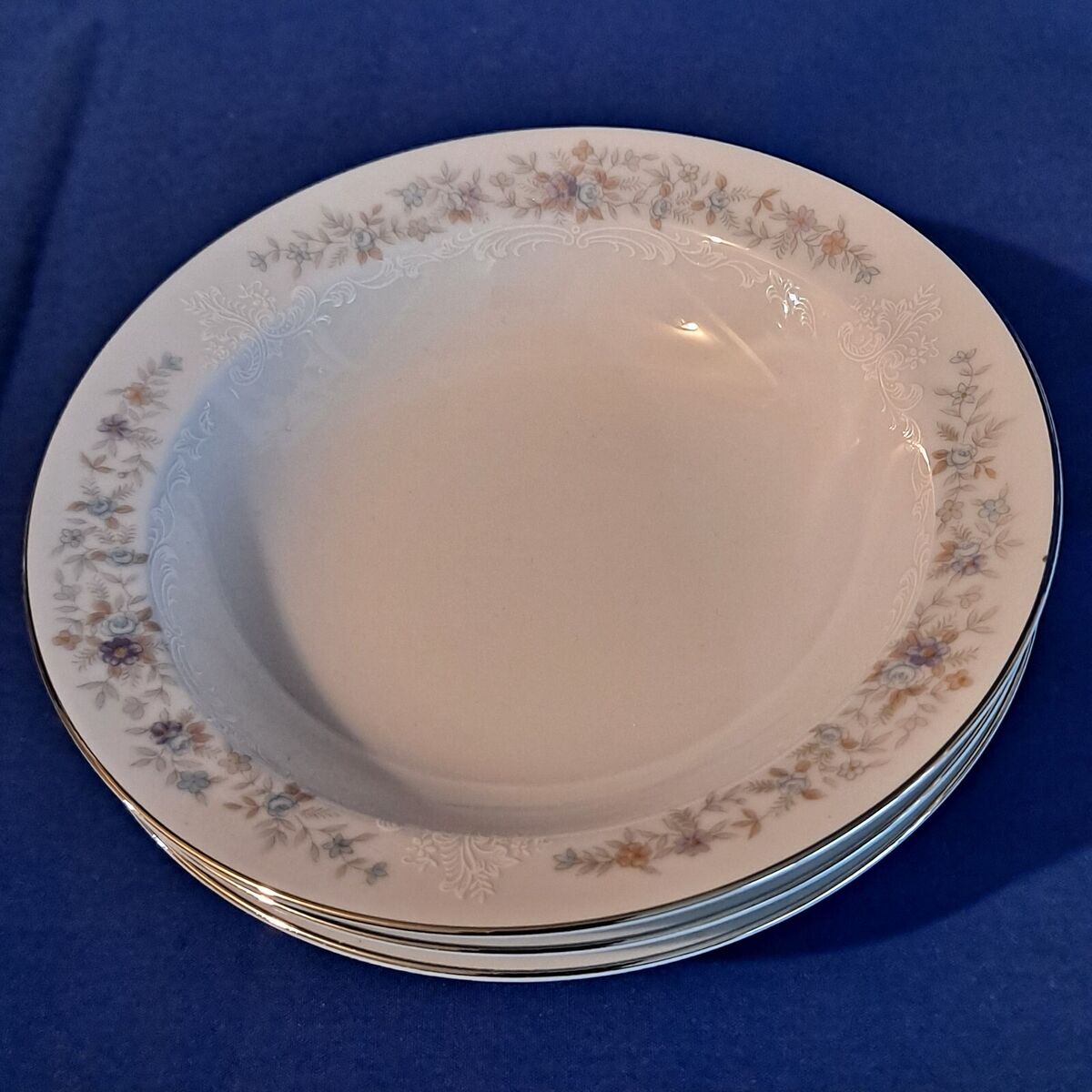 Lot 3 SANGO Fine China TOMI FRUIT BOWLS Dessert Cereal 5 1/2 Lot 3 SANGO Fine China TOMI FRUIT BOWLS Dessert Cereal 5 1/2