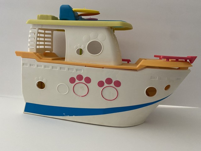 littlest pet shop ship