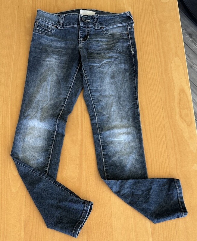 Maurices Jeans Womens Size S Reg Straight Blue Denim Designer Pockets RN#51783