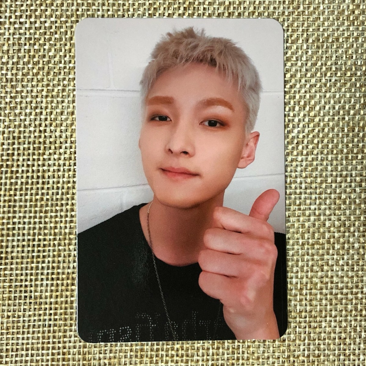 SF9 ZUHO [9loryus Black Chaser] Official Photocard, 8th Mini Album