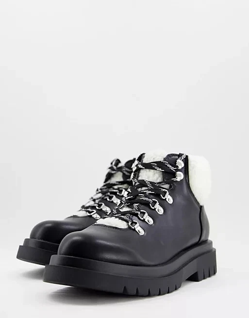 Truffle boots store