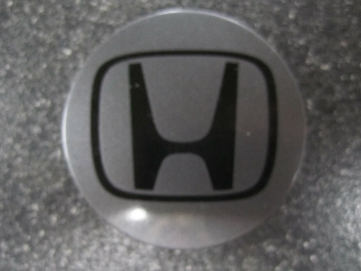 One (1)* Honda Dark Charcoal Metallic Center Cap 44732-T2A