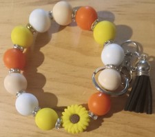 Cute Sunflower Elastic Wristlet Keychain With Mini Tassel