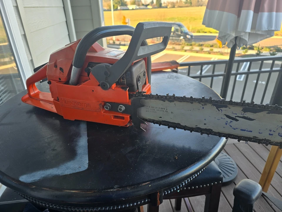 Husqvarna 55 RANCHER Air Injection Chainsaw - Image 3 of 4