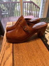 Vintage 90s Connie Clogs Women s 9m Leather