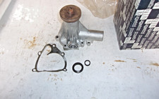 Pompe à eau Volvo 760