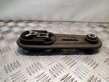 NISSAN JUKE F15 Gearbox Mount 1.60 Petrol 86kw 2014 33337754