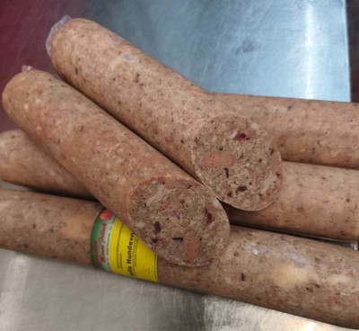 9x  helle Hundewurst/ Naturprodukt / Metzgerqualität / Hundefutter/ Fährtenwurst