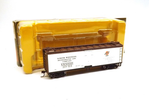 Roundhouse 85408 Northwestern 40' Wood Reefer Wagon 15119 (HO Scale) Boxed | Condition: Used