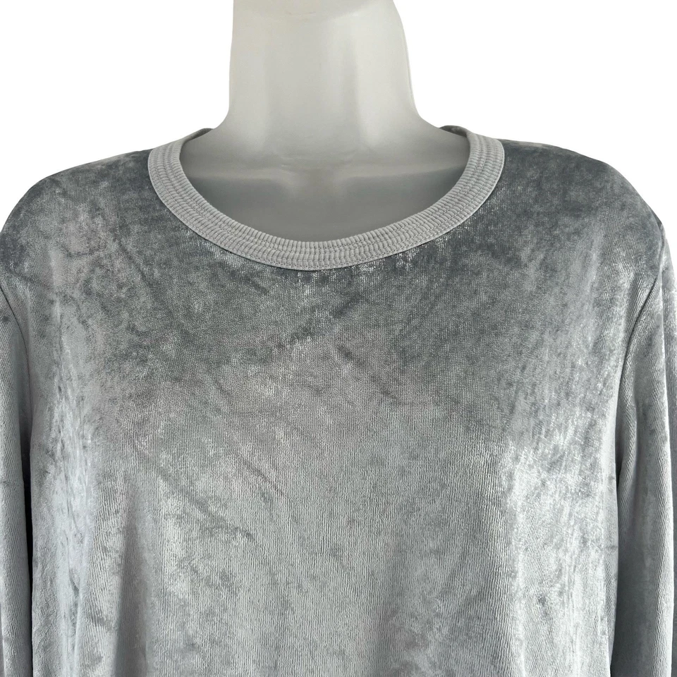 Suéter Wilt Para Mujer Gris Medio Terciopelo Aplastado Manga Larga Pullover Hecho en EE. UU. Top Foto 4 de 4