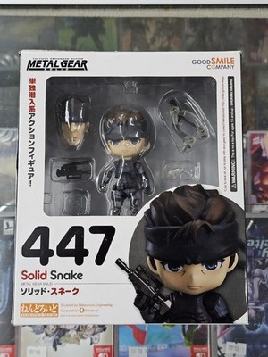 GOOD SMILE COMPANY NENDOROID #447 METAL GEAR SOLID SNAKE FIGURE